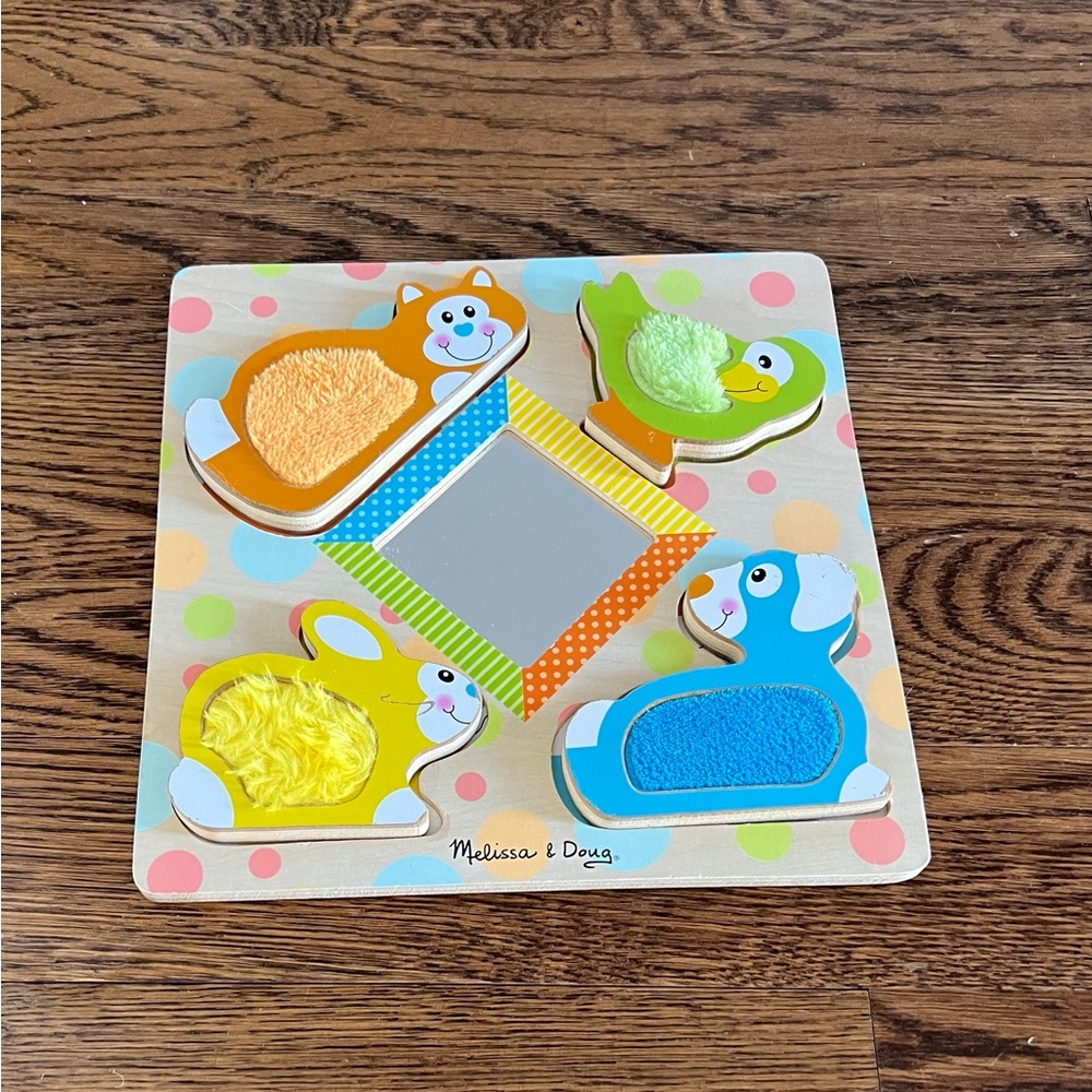 Melissa & Doug First Wooden Touch and Feel Chunky Puzzle with Mirror